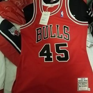 Mitchell n Ness jersey